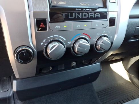 Used 2019 Toyota Tundra SR5 AWD/4WD image 22