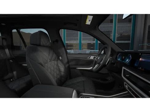 Used 2026 BMW X5 xDrive50e AWD/4WD image 9