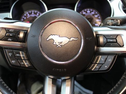 Used 2020 Ford Mustang Premium image 17