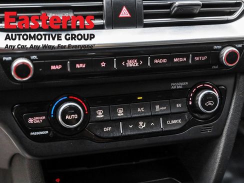 Used 2022 Kia Niro EX w/ Cold Weather Package image 20