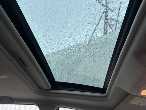 Used 2010 MAZDA MAZDA3 s Grand Touring image 20