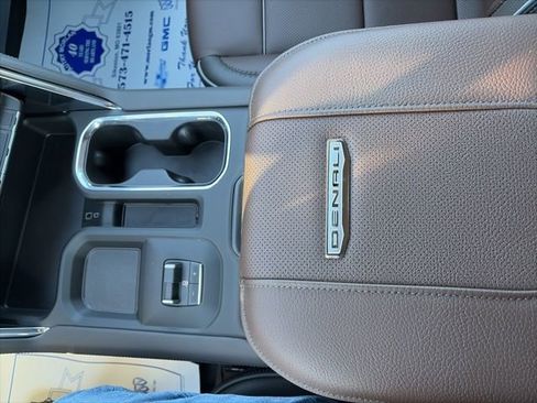 New 2026 GMC Sierra 2500 Denali w/ Denali Reserve Package image 24