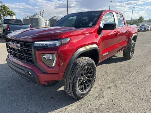 New 2026 GMC Canyon Elevation w/ Convenience Package image 3