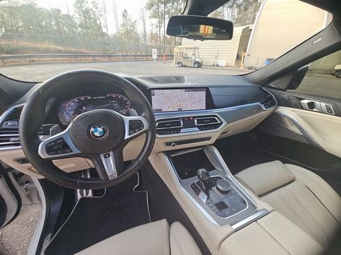 Used 2020 BMW X6 M50i w/ Premium Package image 6