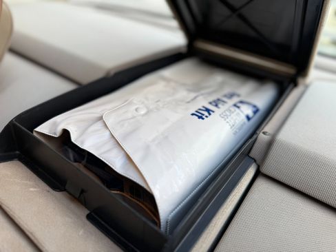 Used 1995 Mercedes-Benz S 500 Sedan image 23