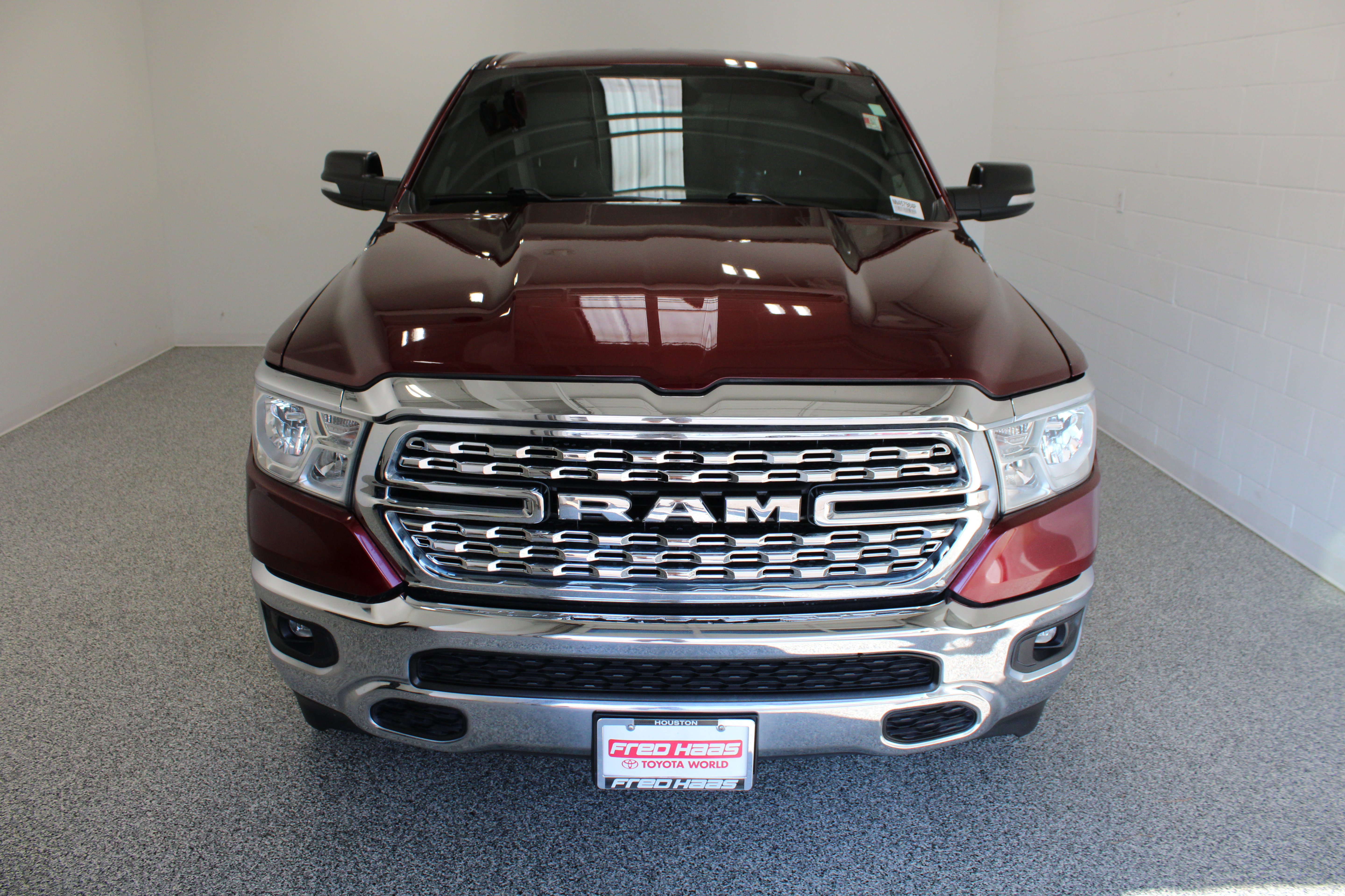 Used 2022 RAM 1500 Lone Star AWD/4WD image 3