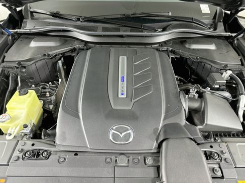 Used 2024 MAZDA CX-90 Plug-In Hybrid w/ Preferred AWD/4WD image 36