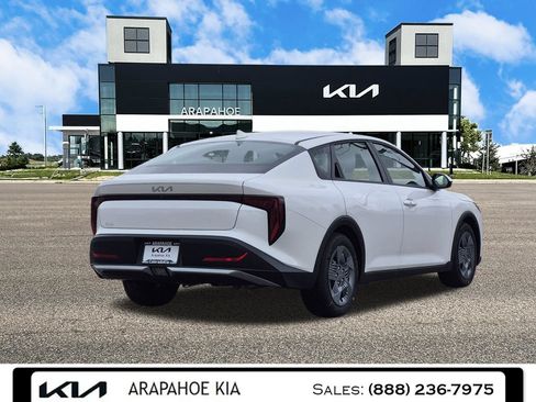 New 2026 Kia K4 FWD image 5