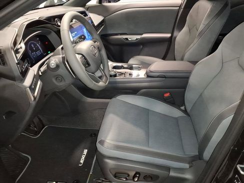 New 2026 Lexus RZ 450e AWD image 5