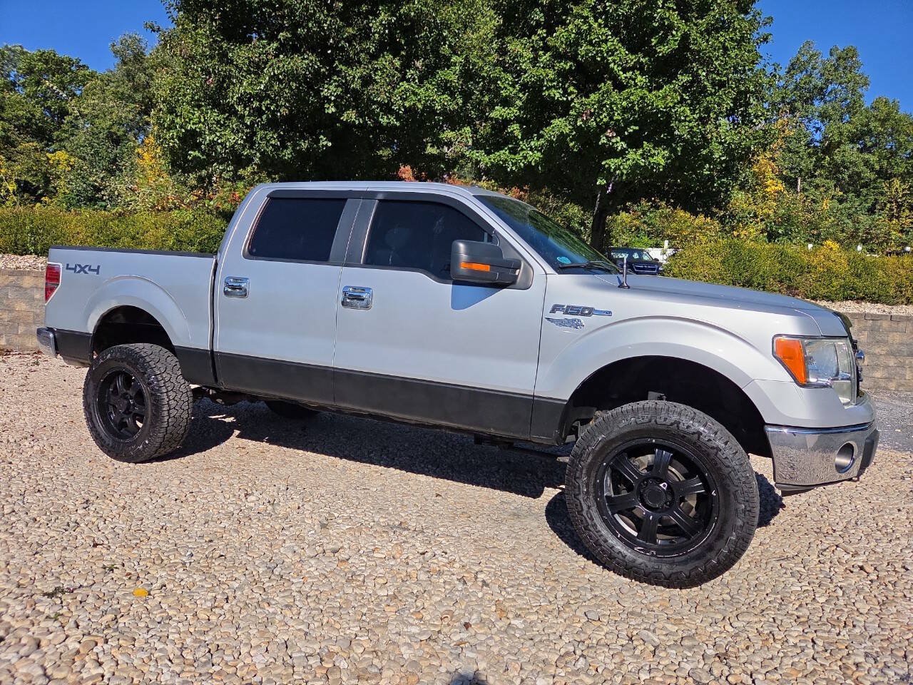 Used 2013 Ford F150 XLT w/ XLT Chrome Pkg AWD/4WD image 8