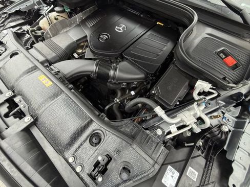 Used 2024 Mercedes-Benz GLE 450e 4MATIC image 29