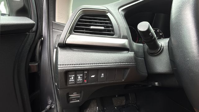 Used 2025 Honda Odyssey EX-L image 22