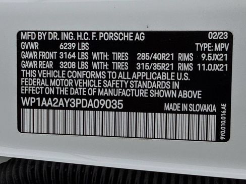Certified 2023 Porsche Cayenne Platinum Edition AWD/4WD image 12