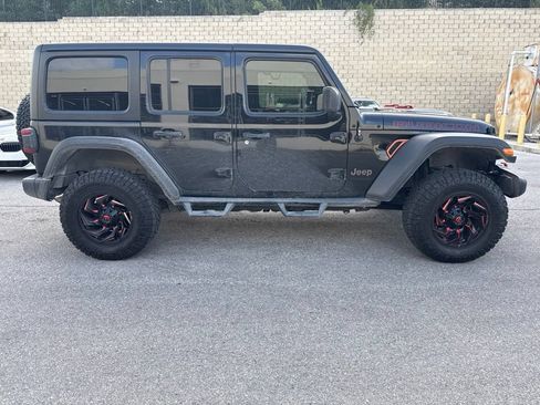 Used 2020 Jeep Wrangler Unlimited Rubicon AWD/4WD image 5