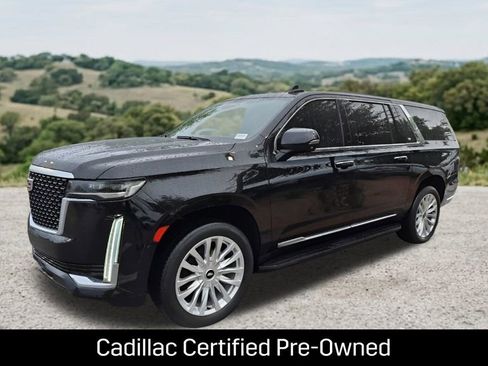 Certified 2023 Cadillac Escalade ESV Luxury RWD image 4