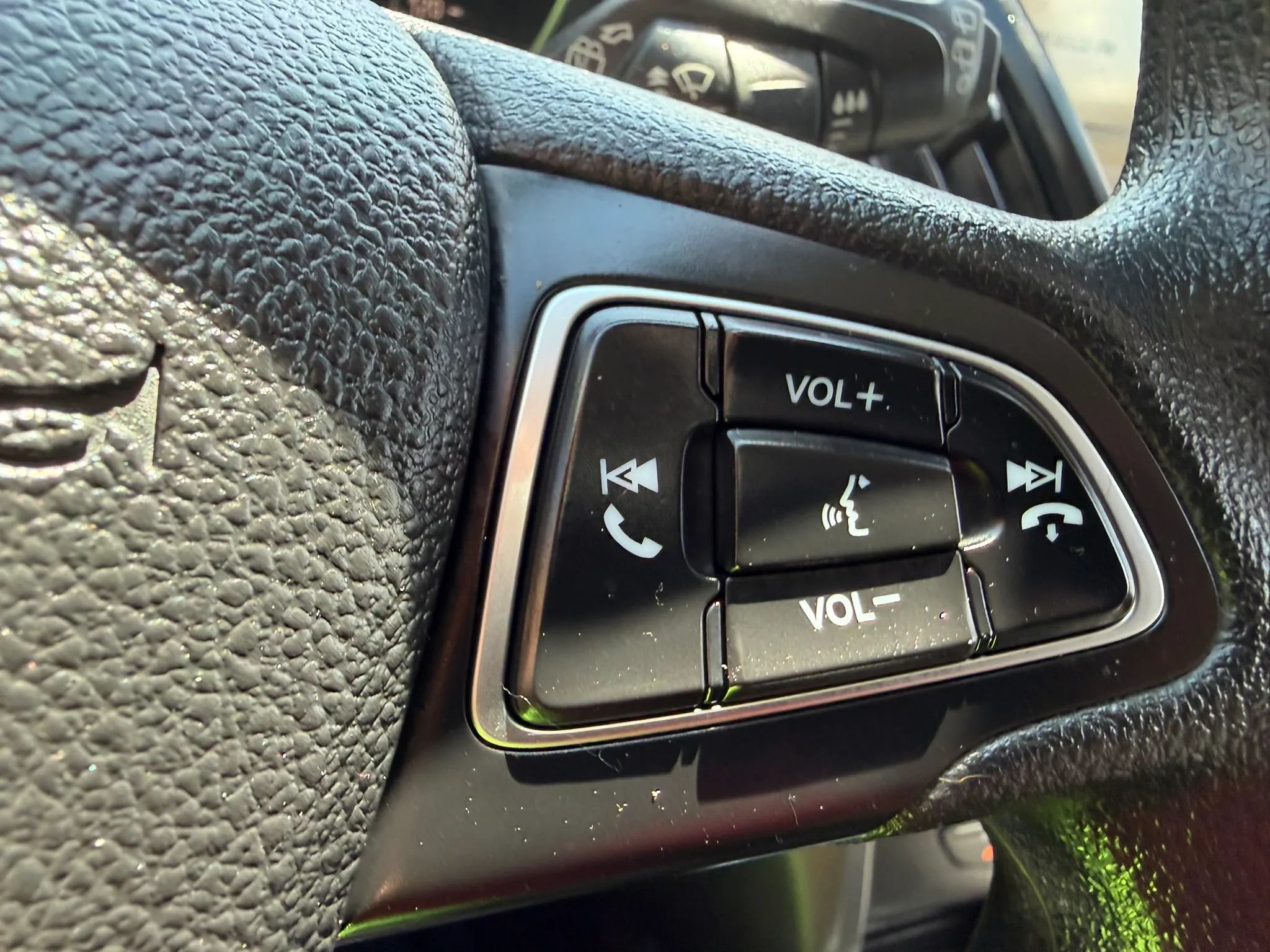 Used 2019 Ford Escape SE AWD/4WD image 18