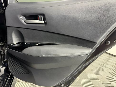 Used 2023 Toyota Corolla SE w/ SE Premium Package image 40