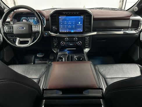 Used 2021 Ford F150 Lariat w/ Equipment Group 502A High image 23