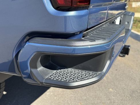 Used 2025 GMC Sierra 2500 Denali Ultimate image 30