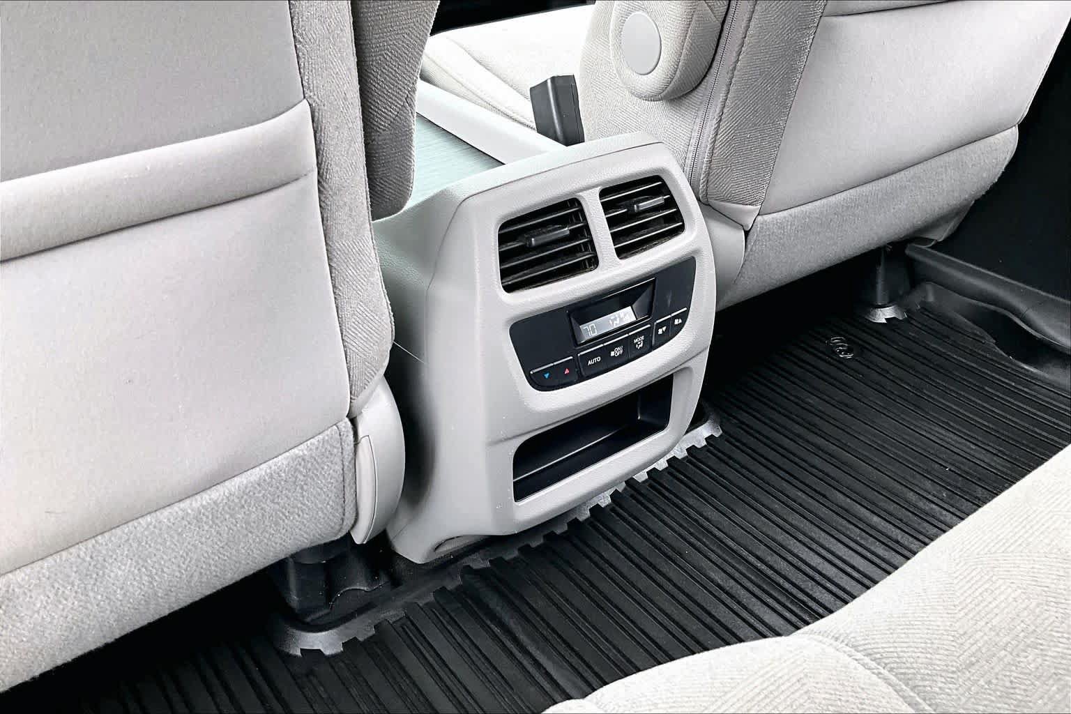 Used 2019 Honda Pilot EX image 33