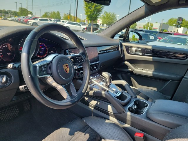 Used 2022 Porsche Cayenne Platinum Edition AWD/4WD image 14