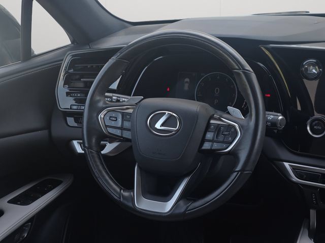 Used 2023 Lexus RX 350 Premium w/ Accessory Package AWD/4WD image 19