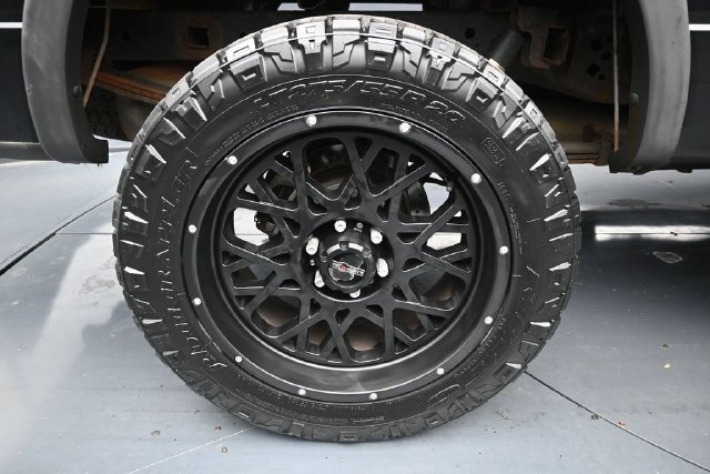Used 2012 Ford F150 FX4 w/ FX Luxury Pkg AWD/4WD image 9