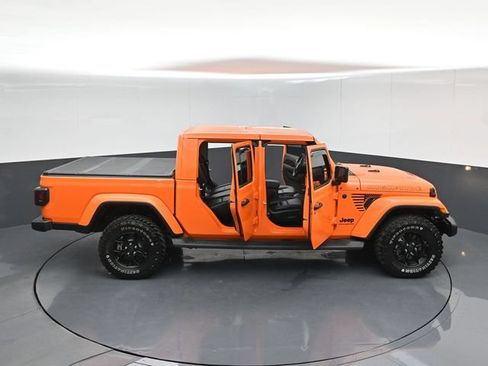 Used 2025 Jeep Gladiator Sport AWD/4WD image 60