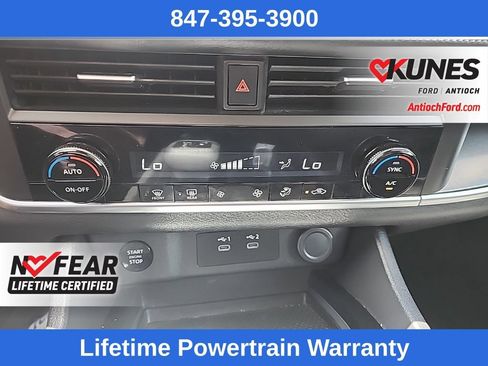 Used 2025 Nissan Rogue SV AWD/4WD image 27