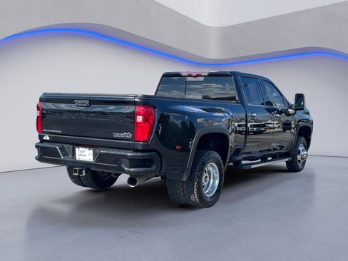 Used 2021 Chevrolet Silverado 3500 High Country image 11