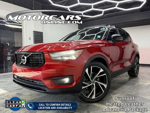 Used 2021 Volvo XC40 T5 R-Design AWD/4WD image 1