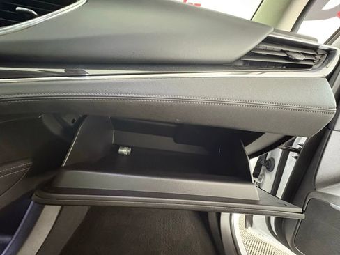 Used 2018 Buick Enclave Essence image 34