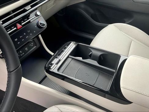 New 2026 Hyundai Tucson SEL image 8