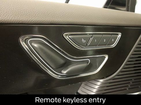 Used 2022 Lincoln Corsair AWD w/ Equipment Group 101A image 33