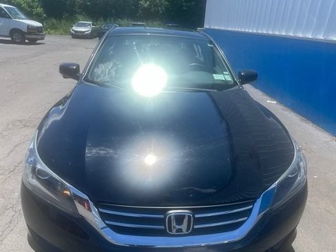 Used 2015 Honda Accord EX image 3