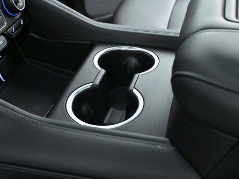 Used 2021 Chevrolet Tahoe Z71 w/ Luxury Package image 25