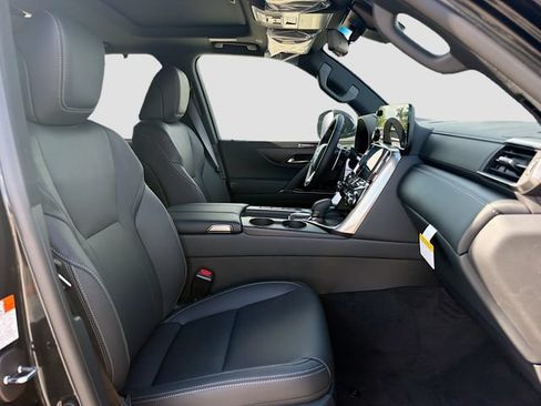 New 2026 Lexus LX 700h Luxury AWD/4WD image 16