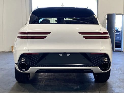 Used 2022 Genesis GV70 3.5T Sport w/ Cargo Package image 3