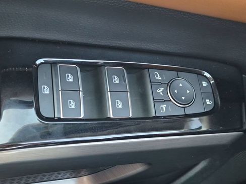 Used 2025 Nissan Pathfinder Platinum w/ Cargo Package AWD/4WD image 40