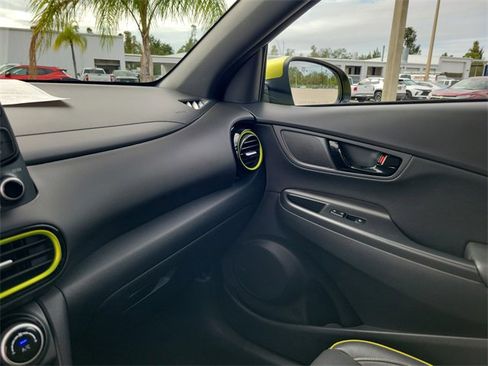 Used 2020 Hyundai Kona Ultimate image 30