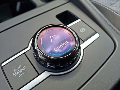 New 2025 Volkswagen Tiguan S image 19