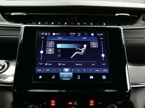 Used 2023 Jeep Grand Cherokee L Laredo AWD/4WD image 24