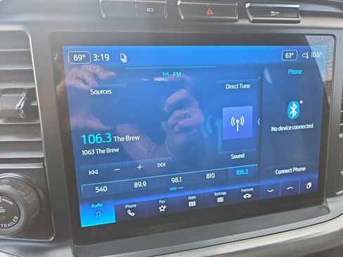 Used 2022 Ford F150 Lariat AWD/4WD image 36