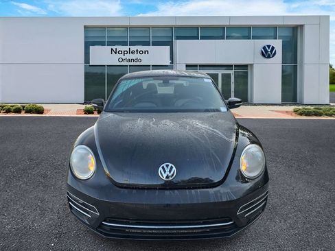 Used 2017 Volkswagen Beetle 1.8T SE image 2