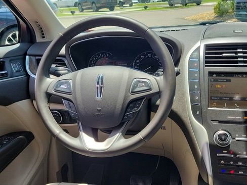 Used 2019 Lincoln MKC Reserve FWD image 20