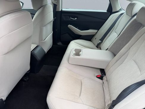 Used 2023 Honda Accord EX image 18