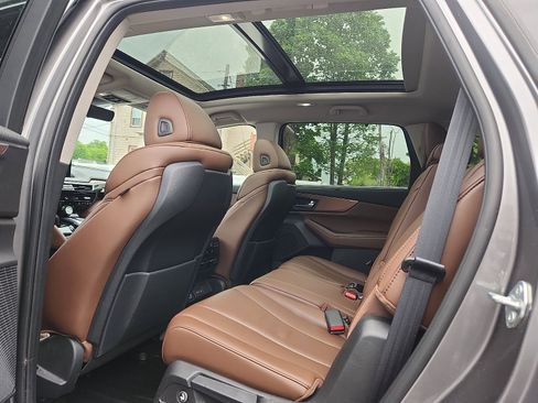 Certified 2022 Acura MDX SH-AWD w/ Technology Package image 10