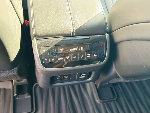 Used 2023 INFINITI QX60 Sensory w/ Cargo Package AWD/4WD image 20