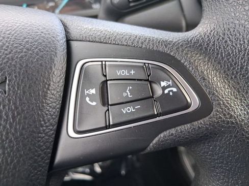 Used 2020 Ford EcoSport S image 18