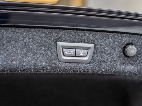 Used 2017 BMW 540i image 12